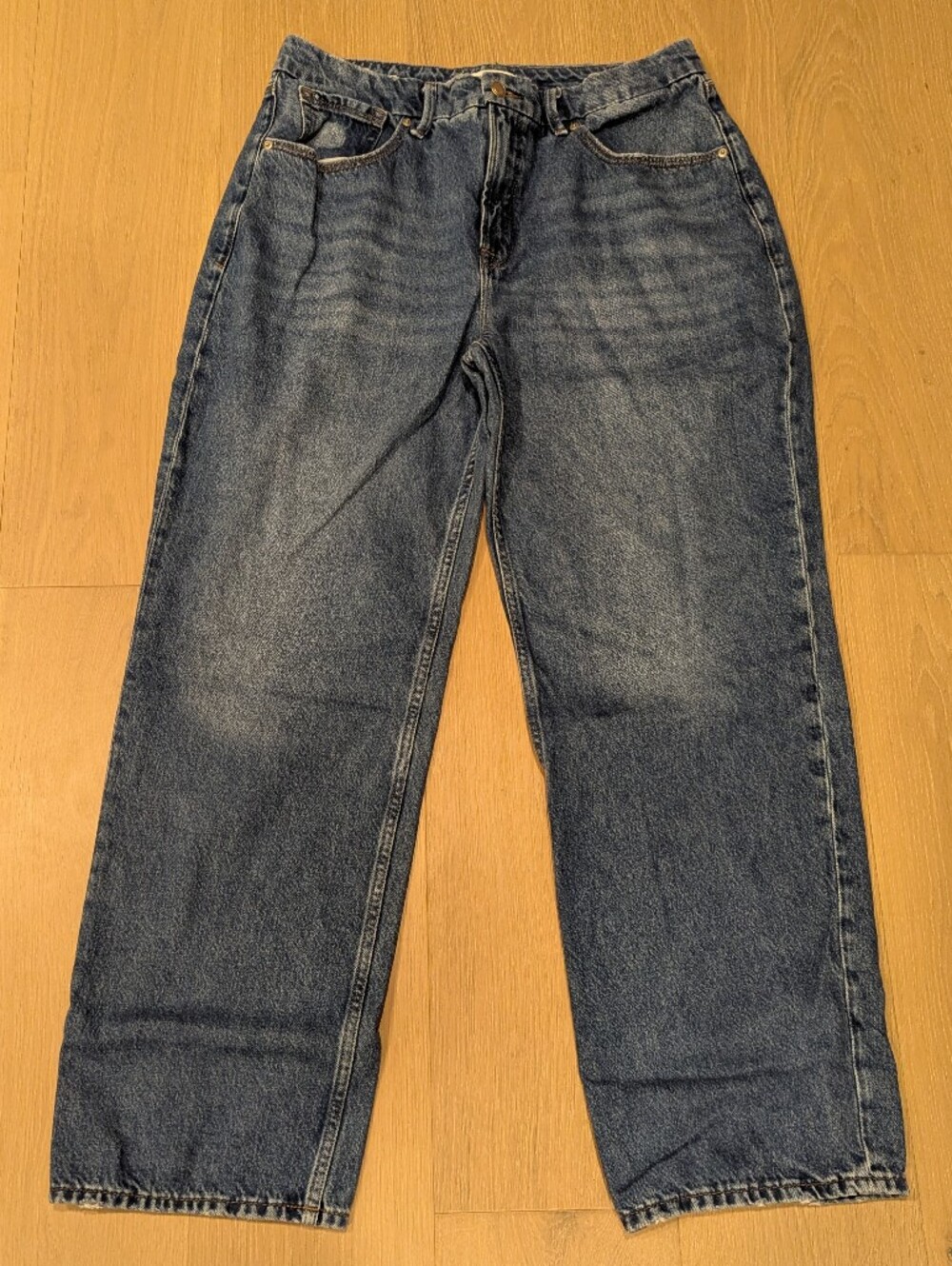 Good American Slouchy Baggy Jeans